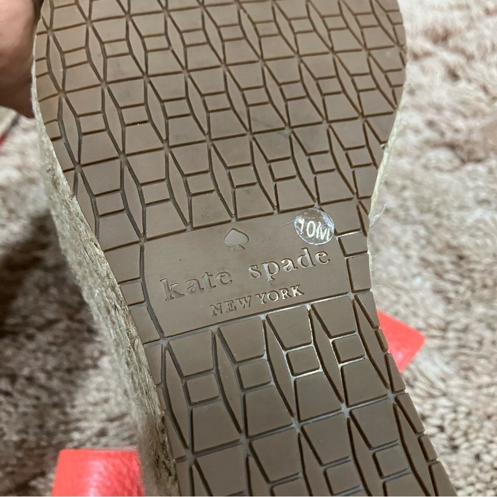 Kate Spade New York Tarin Pop Coral Tumbled Leather Espadrille Wedge Sandals 10 - Picture 14 of 16